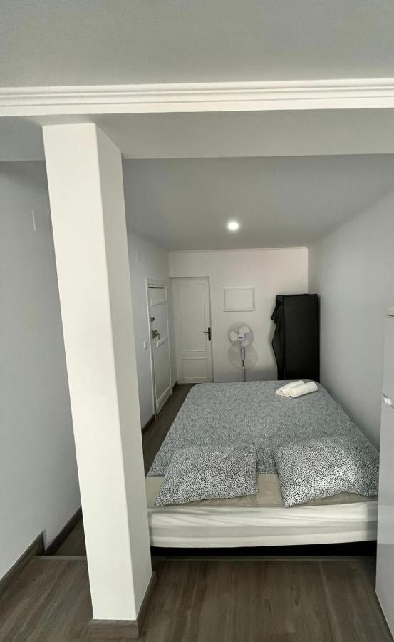 Big Apartment In Bairro Alto Apartamento