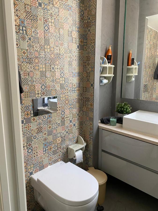 Apartamento T1+1 No Coração De * Lisboa
