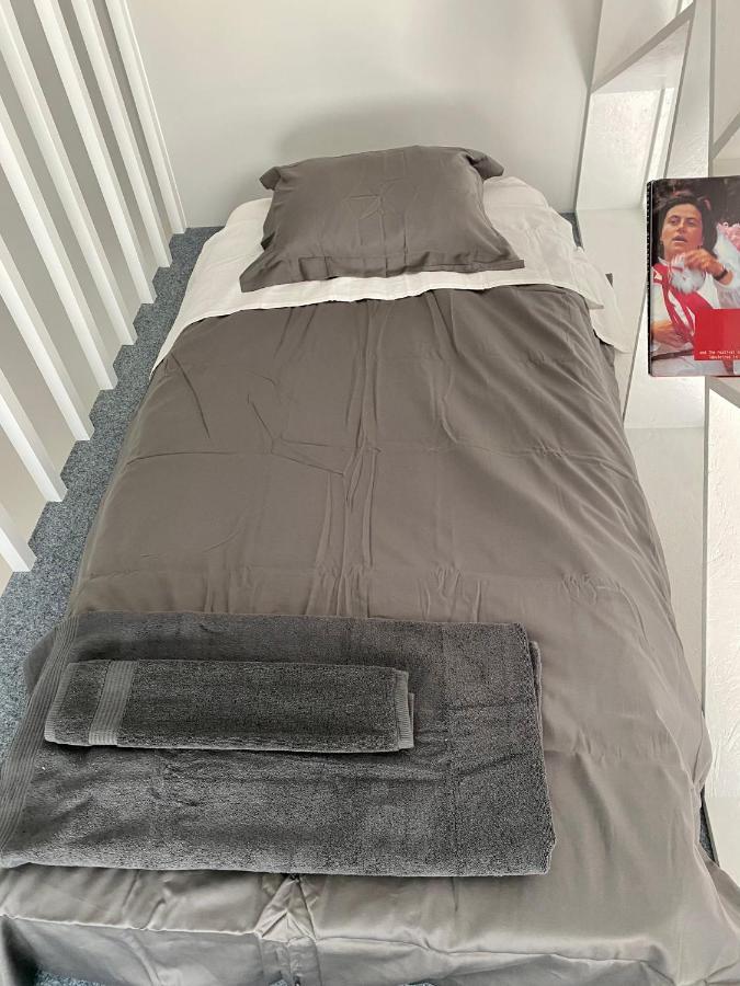 Apartamento T1+1 No Coração De * Lisboa