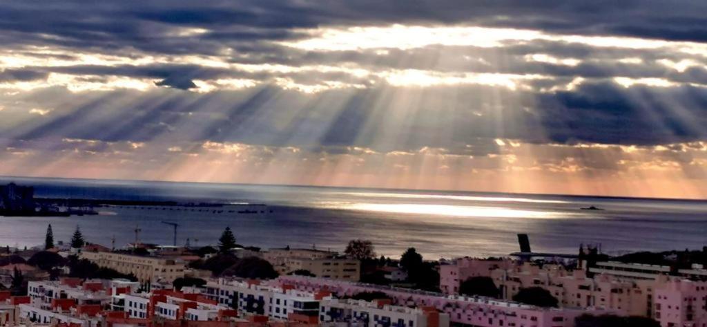 Belvedere Tm Flat With A Magnificent View * Lisboa