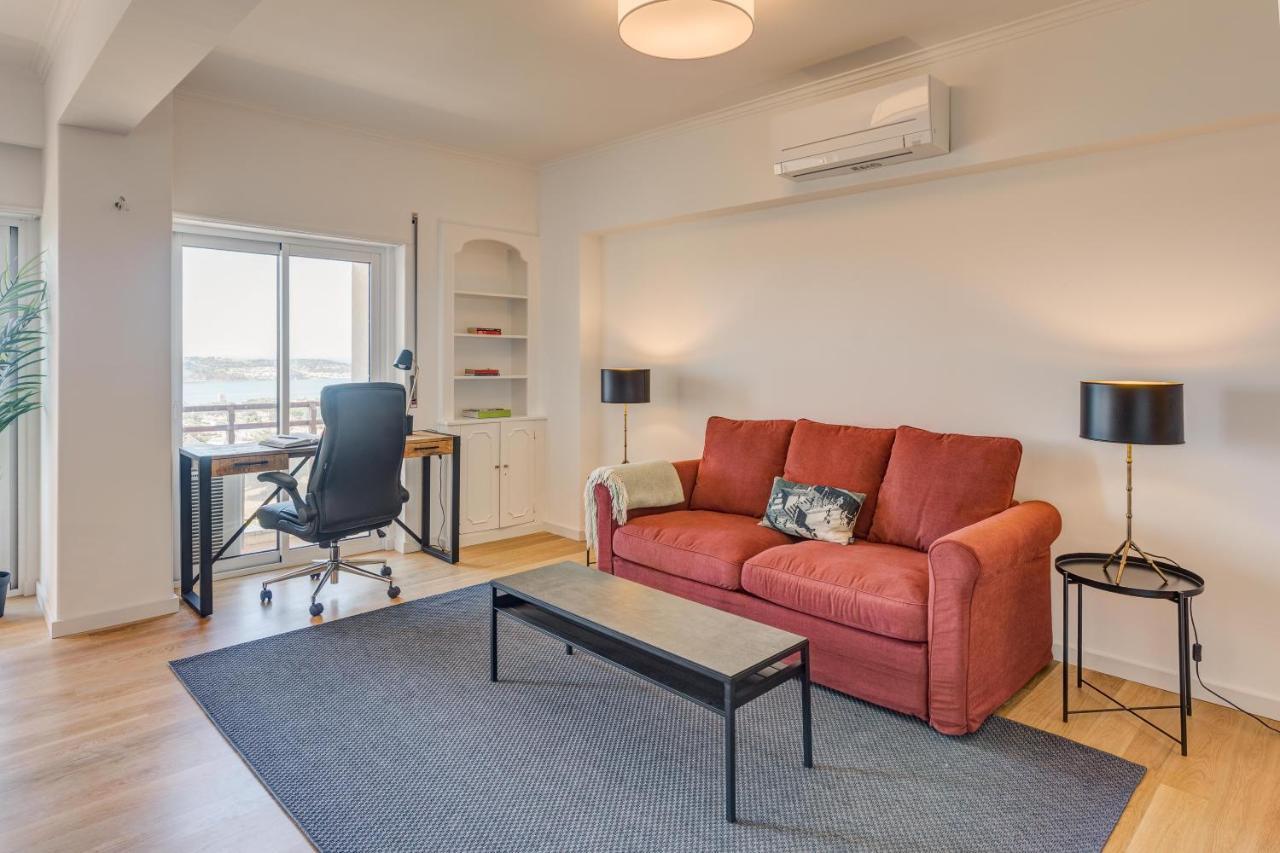 Belvedere Tm Flat With A Magnificent View * Lisboa