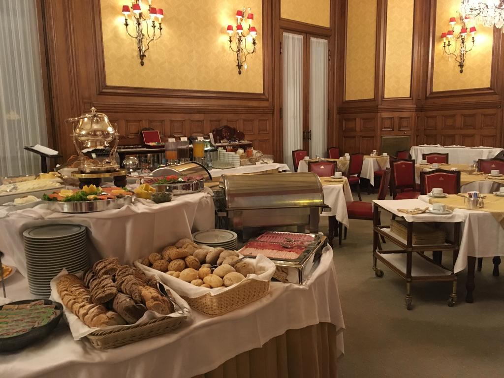 Hotel Avenida Palace 5*