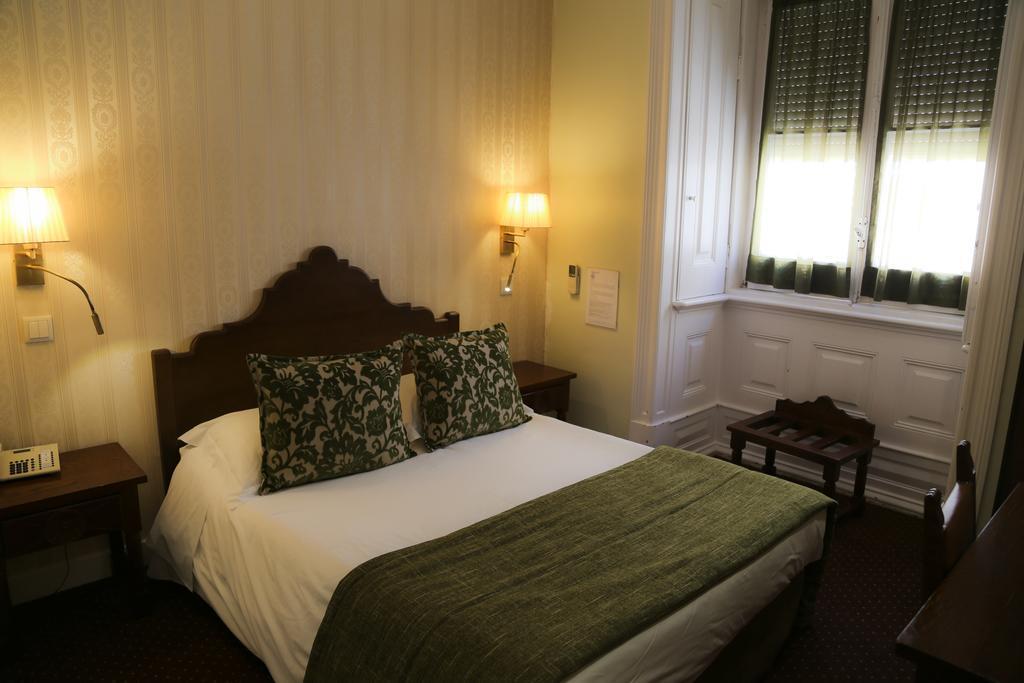 Dom Sancho I Hotel 2*