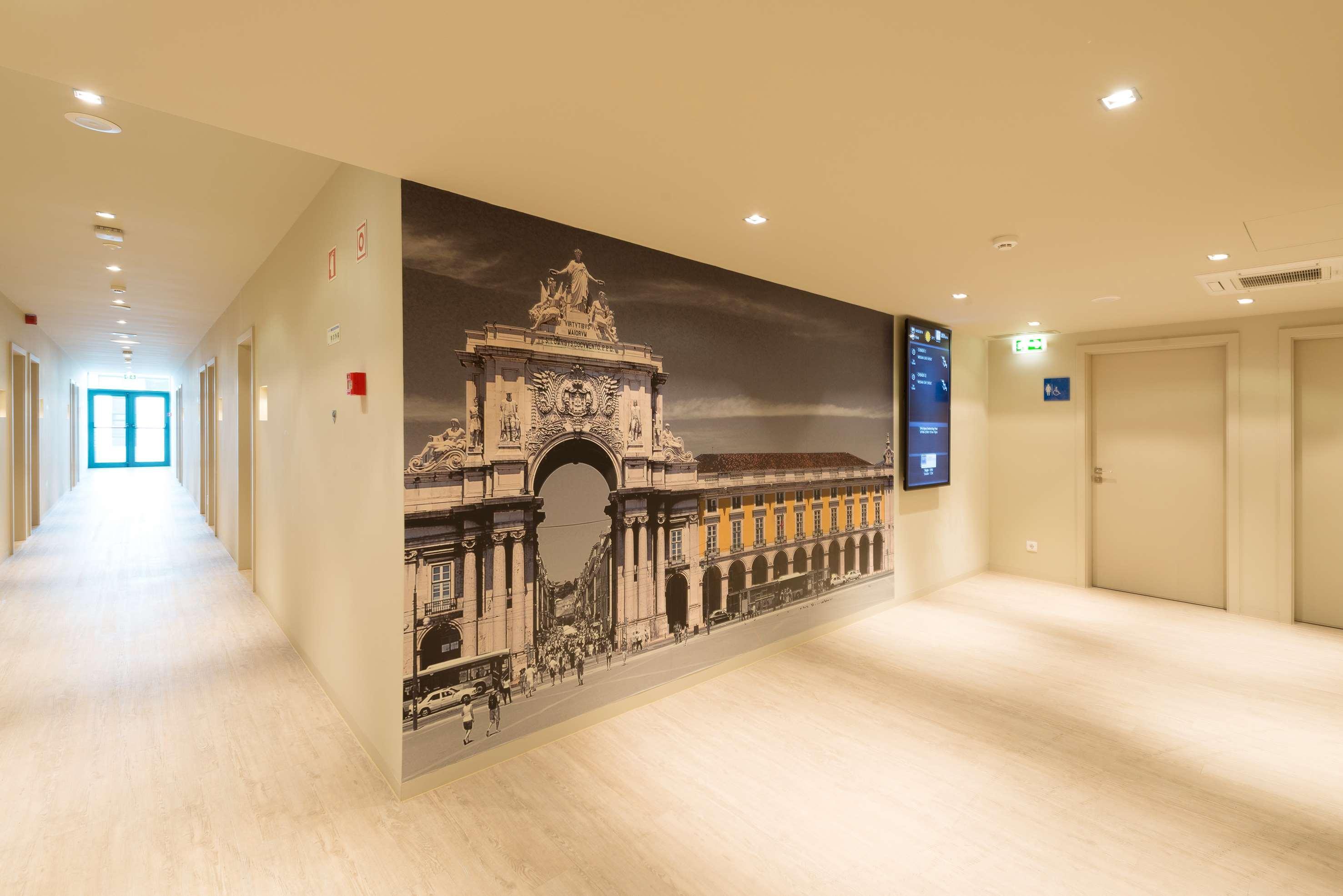 Hotel Meliá Aeroporto 4*