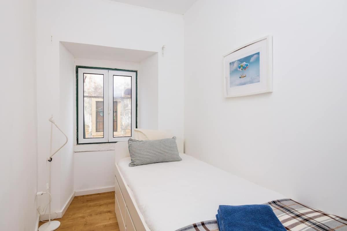 Ola - Alfama Iii Apartment *