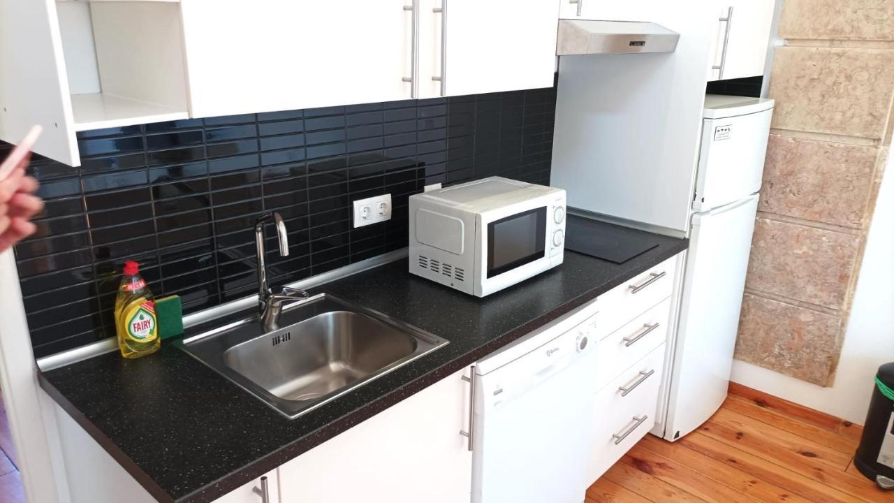 With Terrasse - 3 Bedroom, 3 Bathroom Triplex Apartment Lisbon