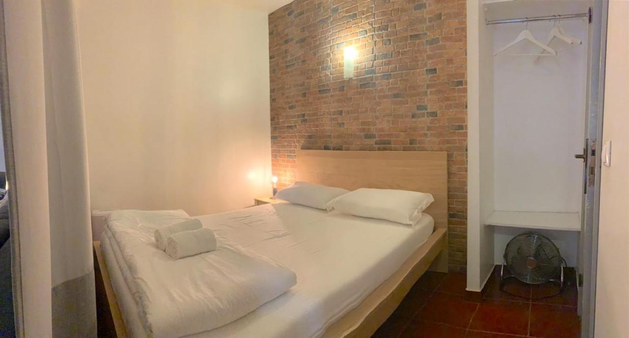 Apartamento - Tv Da Madalena 05 *