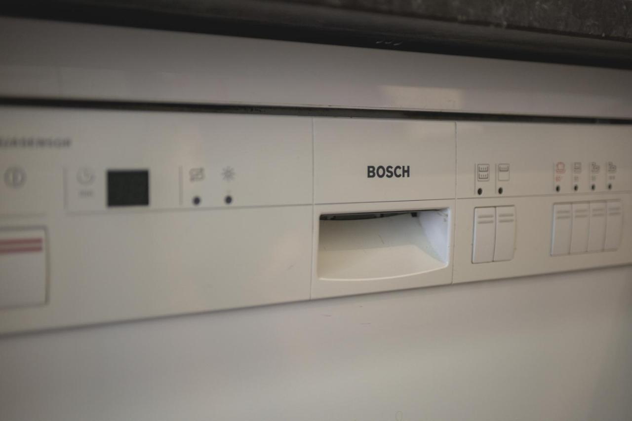 Renovated Spacious Baixa Apartment, By Timecooler Lisboa