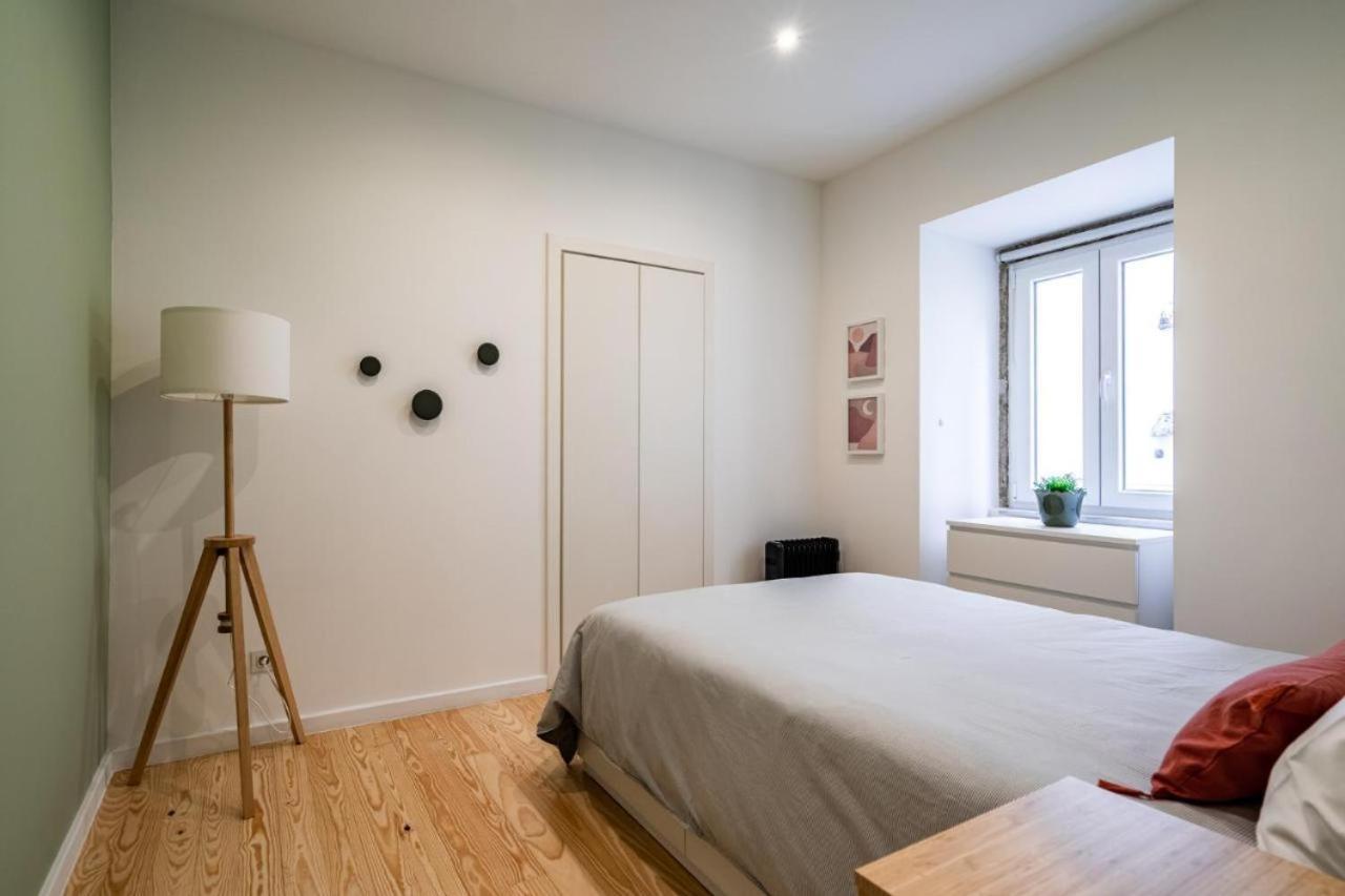 Apartamento Whome Chic 2-bed Near Santos & Alcantara Perfect For Families & Couples *