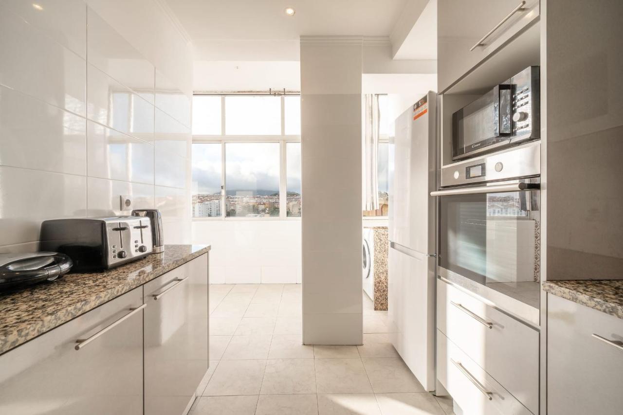 Guestready - Bright Flat Near Rio De Mouro Station Lisboa