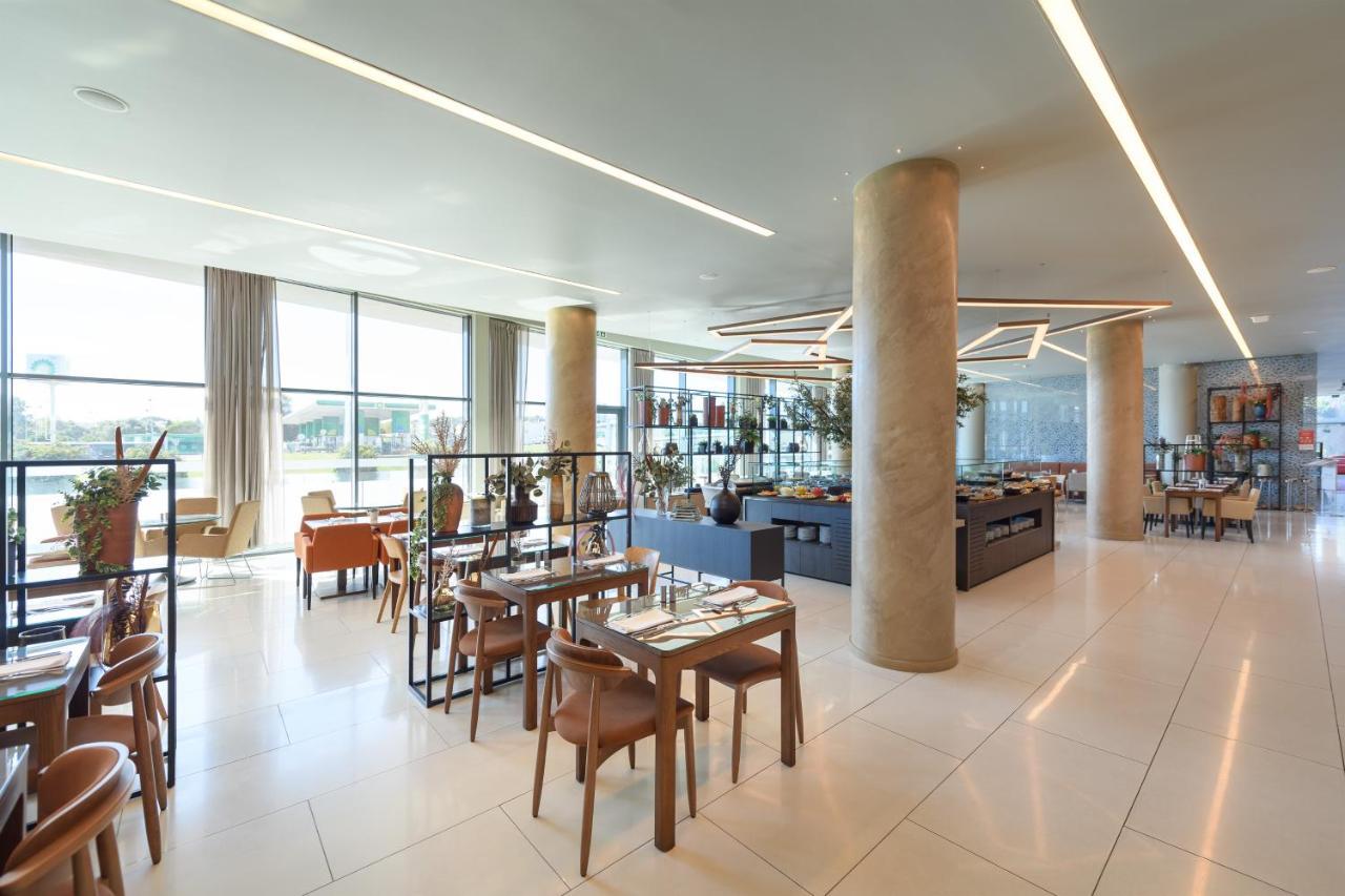 Hotel Meliá Aeroporto 4*