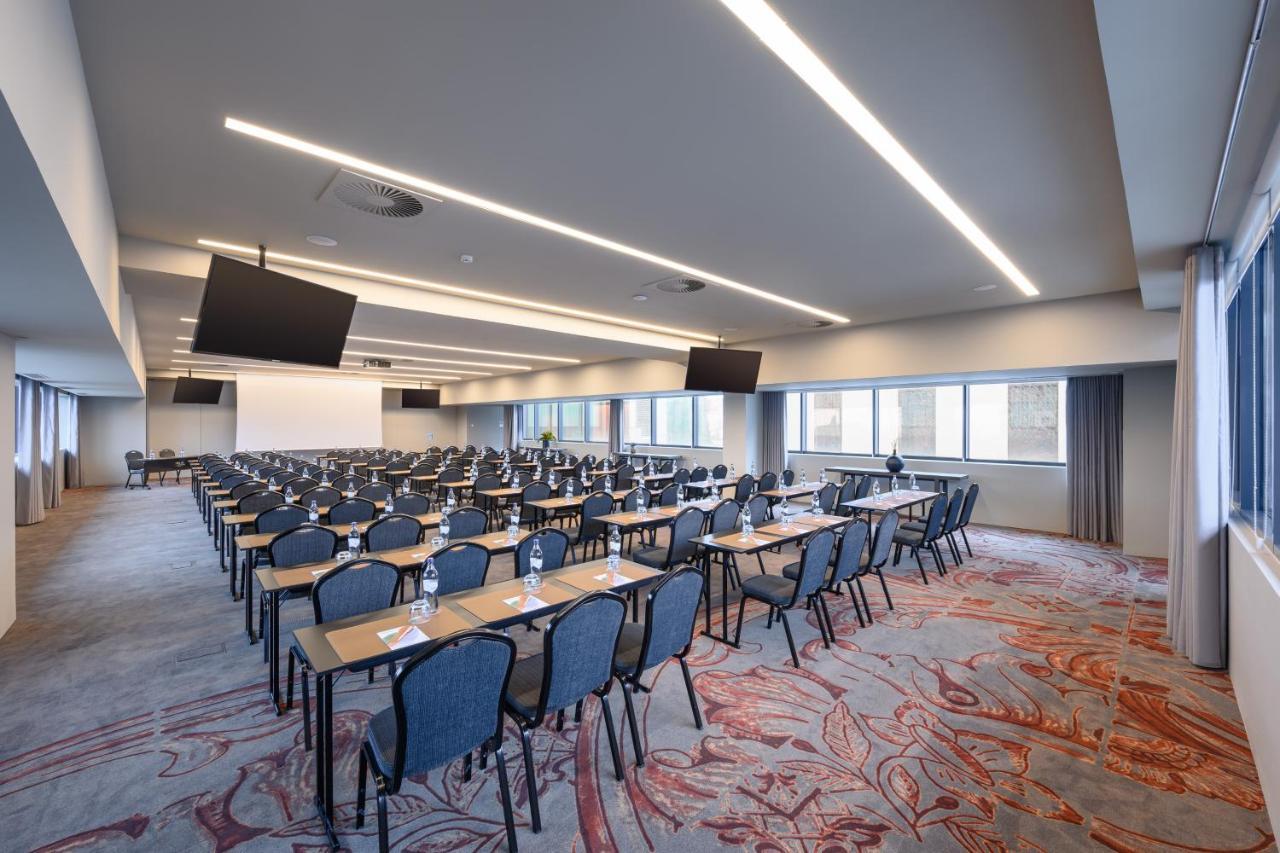 Meliá Aeroporto Hotel 4*