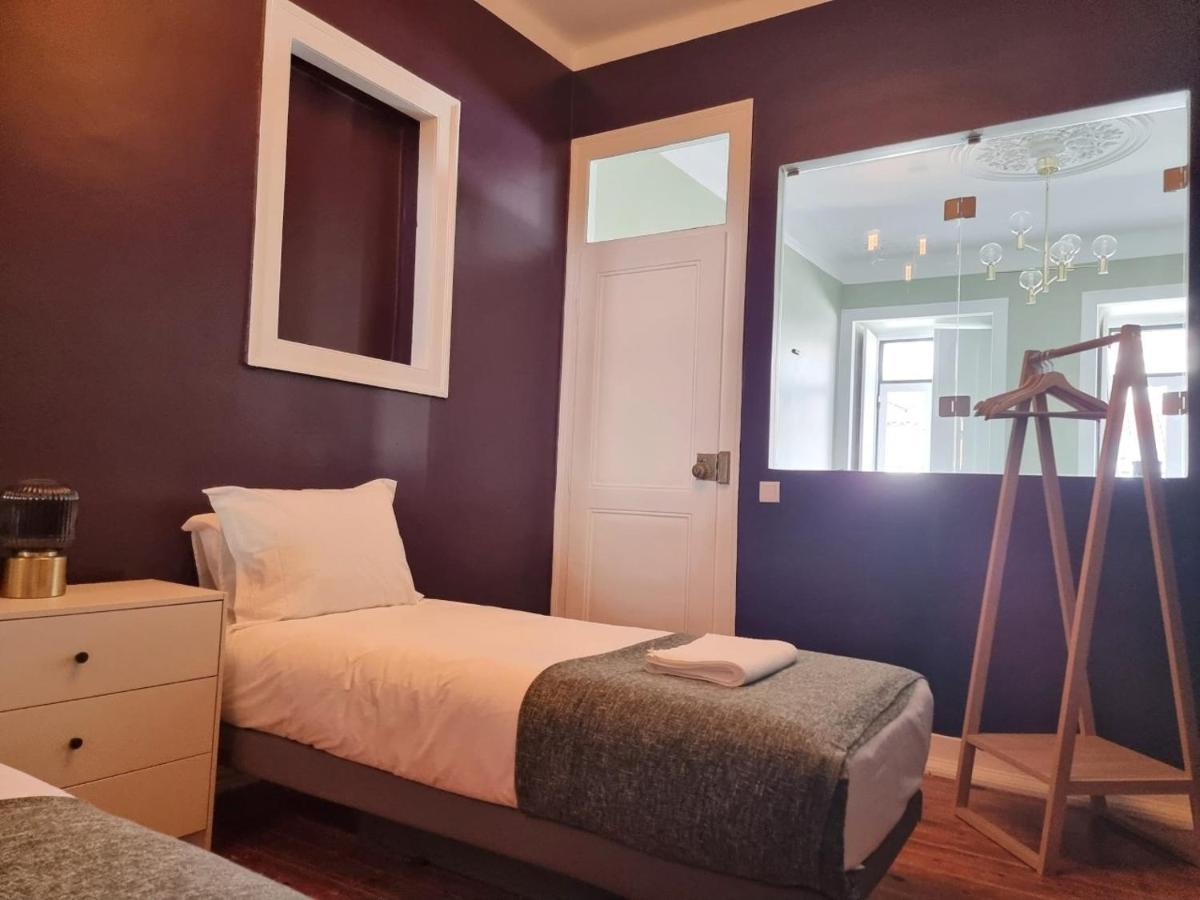 Apartment 3 Bedroom Apt, Historical Center, Tagus River View