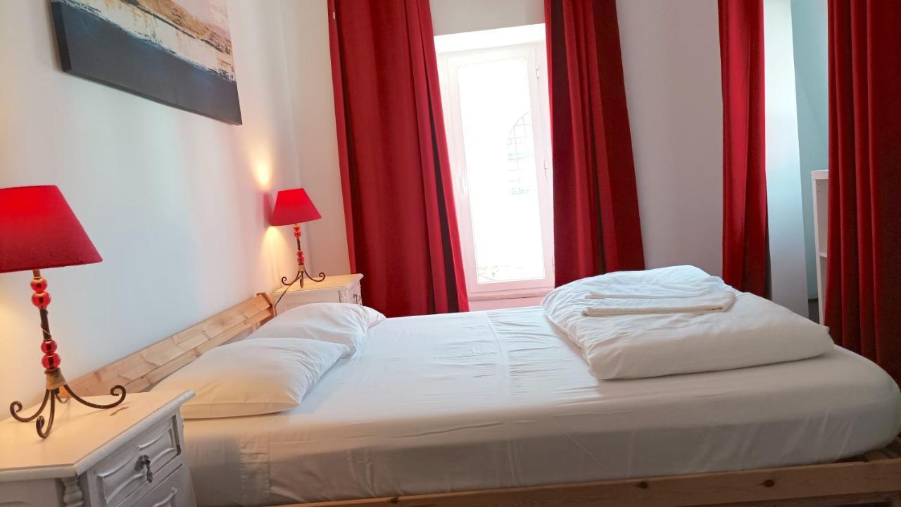3 Bedroom, 3 Bathroom With Terrasse - Palma * Lisboa