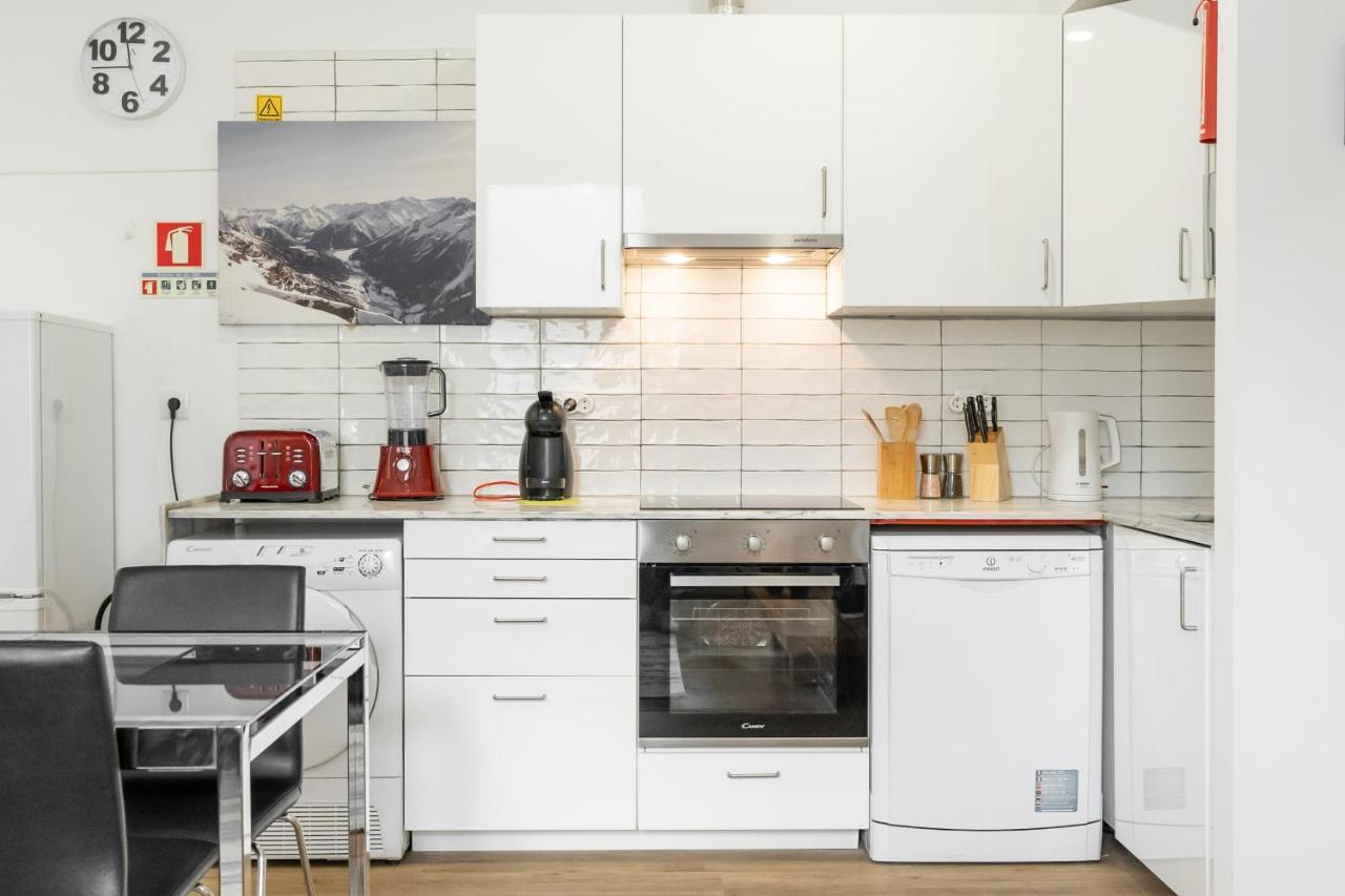 Apartment Lv Premier Chiado- Ch *