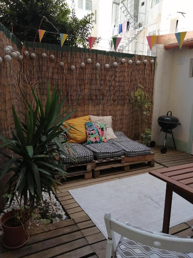 Apartamento Encantador Com Patio
