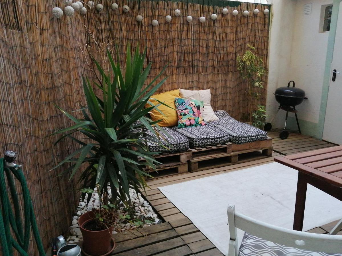 Apartamento Encantador Com Patio *