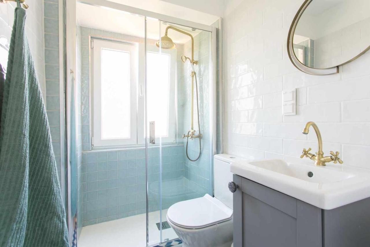 Apartamento Cozy Blue Attic Lx Factory 1 De Maio Lisboa