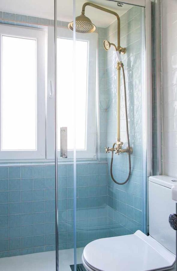 Apartamento Cozy Blue Attic Lx Factory 1 De Maio Lisboa