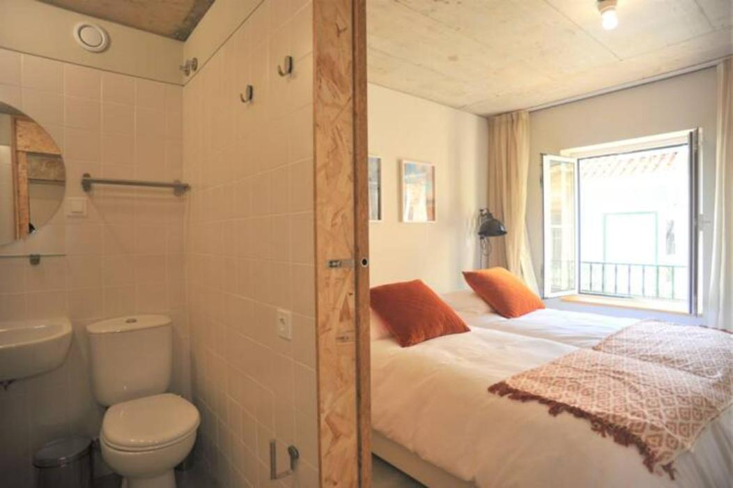 Madragoa Modern Apartamento