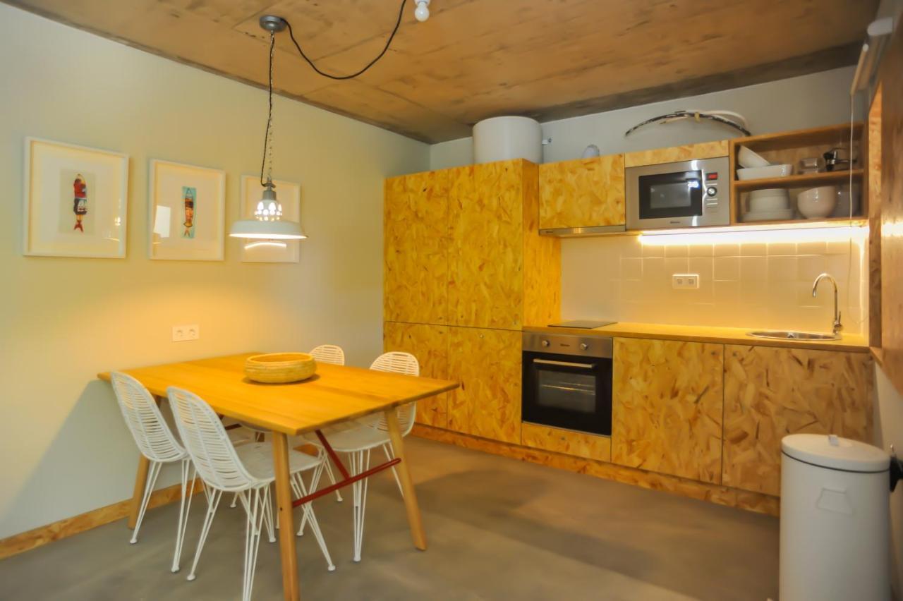 Madragoa Modern Apartamento