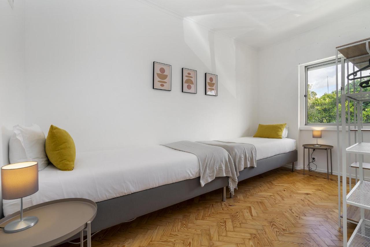 Whome Peaceful Alges Family Away From Noise Lisboa