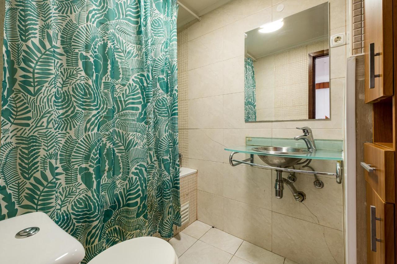 Apartamento Apartamento Com Terraco E Churrasqueira