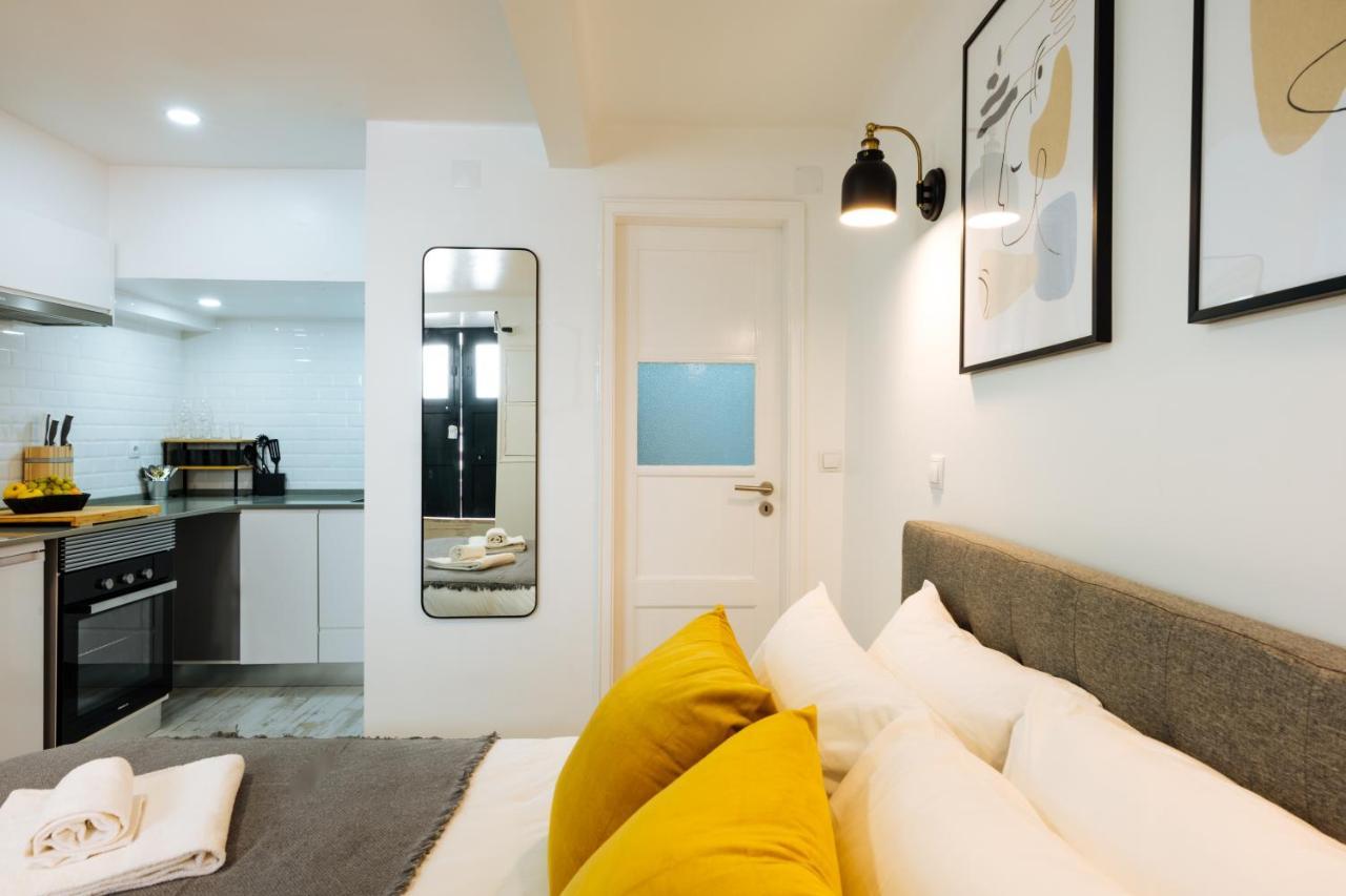 Apartamento Cozy & Small In The Center Lisboa