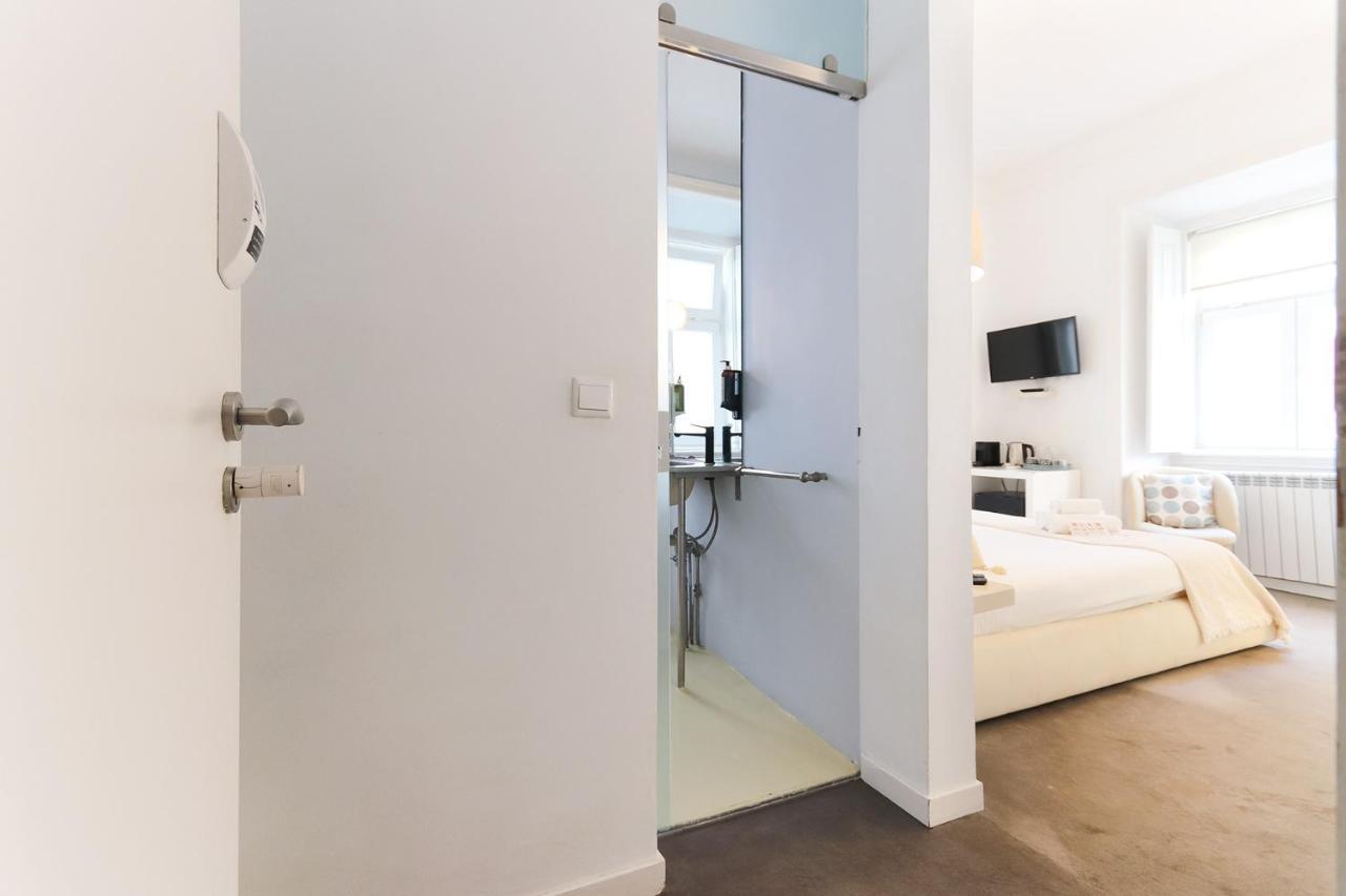 Chiado Prime By Homing Pensión 3*