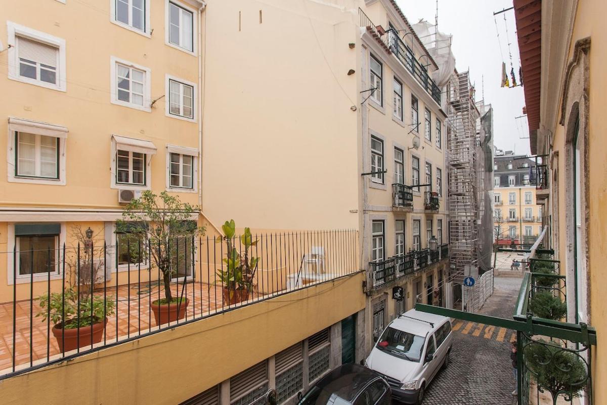 Ginjinha House - 4 - Bairro Alto - With Ac! Pensión