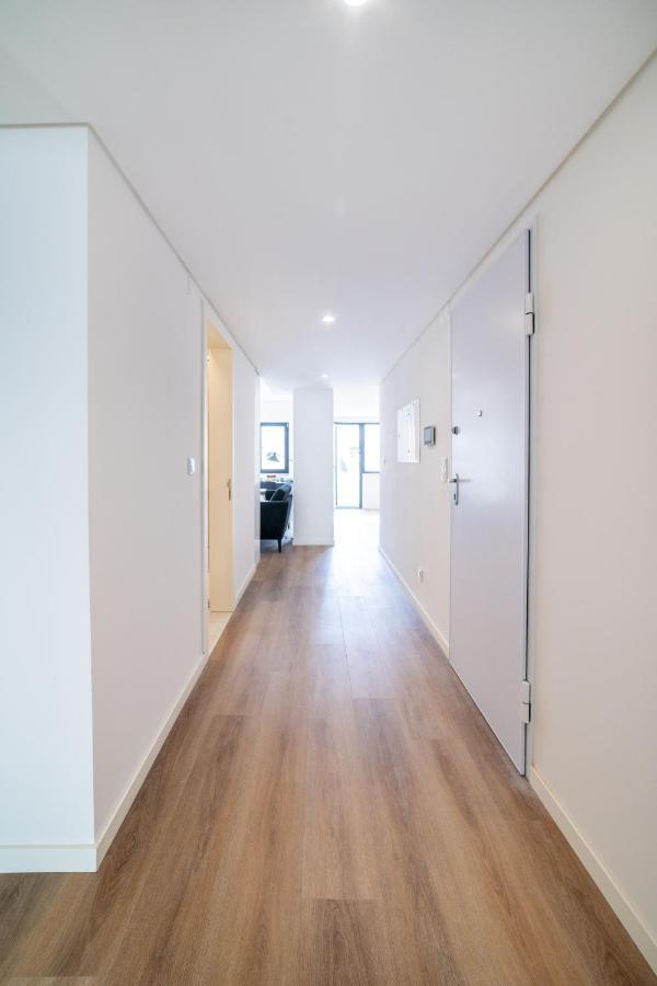 Lusiadas 53 2ºd - Beautiful Two-bedroom * Lisboa