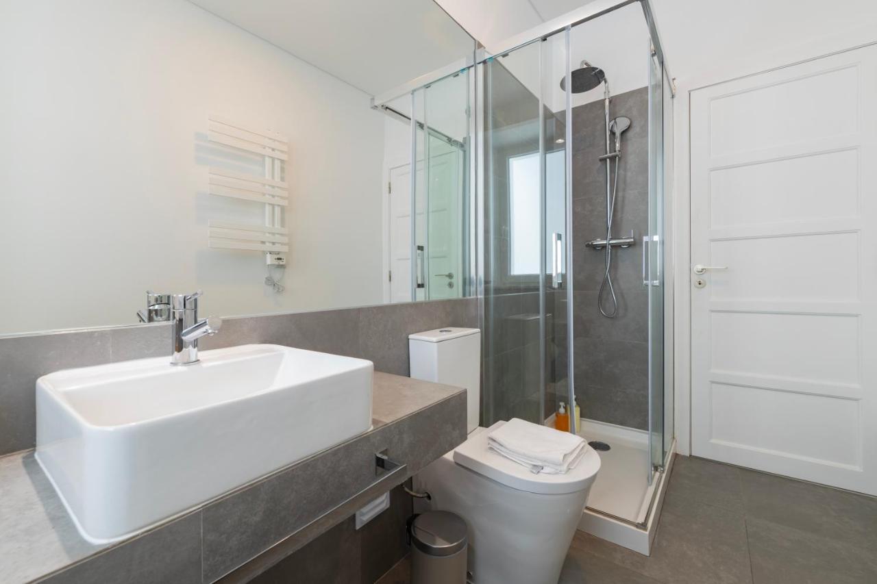 Your Dream Stay: Modern Amenities, Historic Charm Apartamento