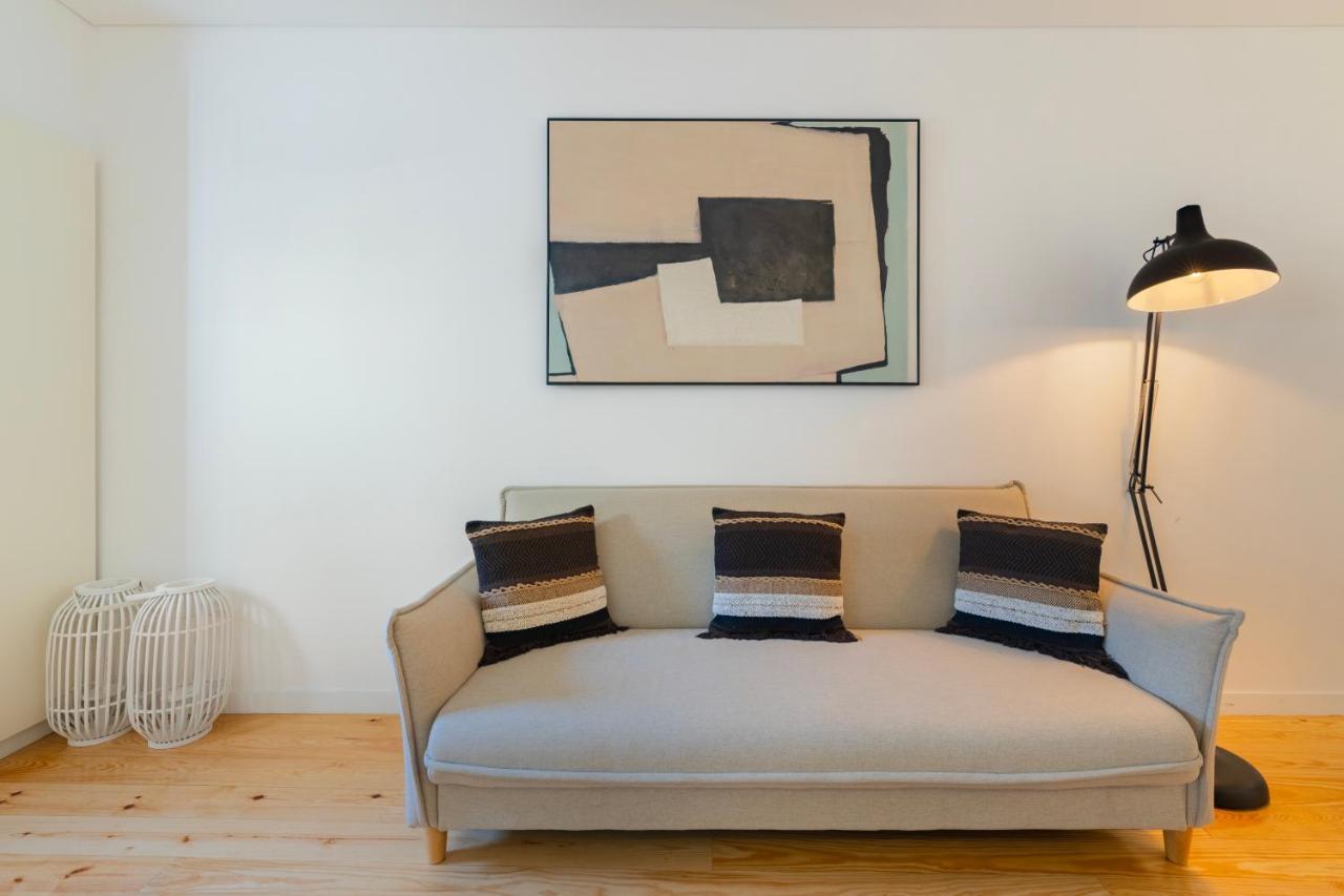 Your Dream Stay: Modern Amenities, Historic Charm Apartamento