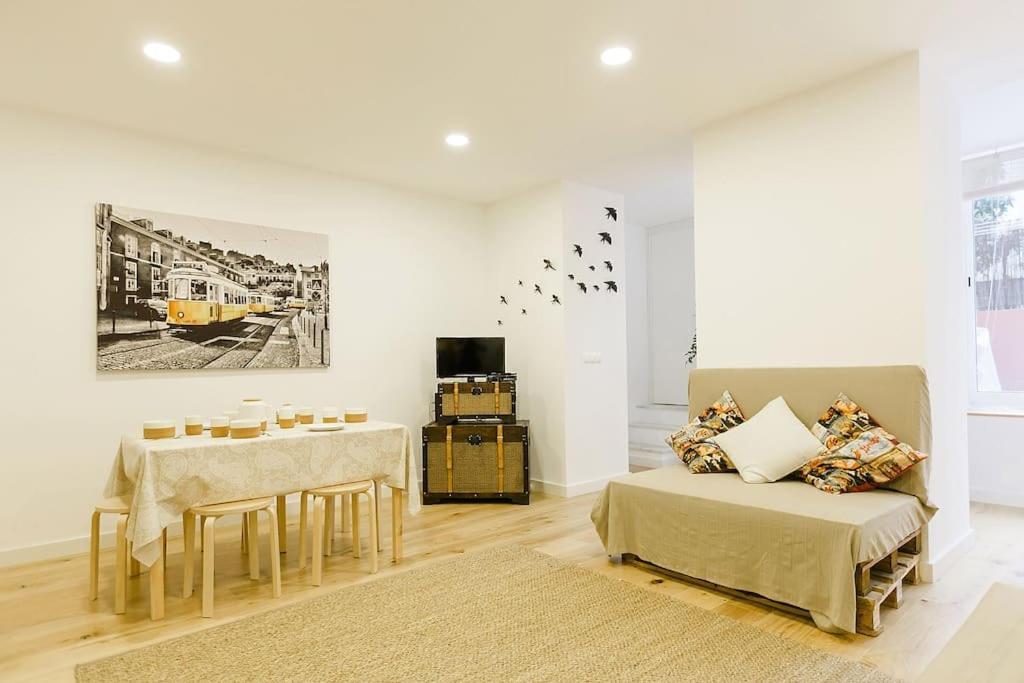 Apartamento Place - Historic Center With Terrace Lisboa