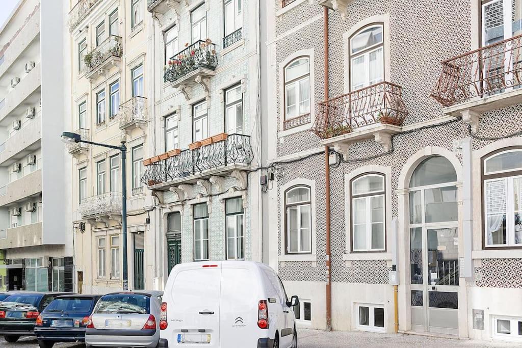 Apartamento Place - Historic Center With Terrace Lisboa