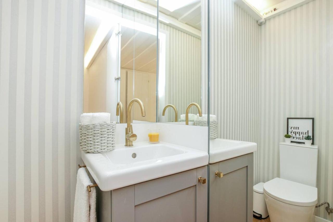 Apartamento Golden Cage Chiado - Charm Historic And Cozy Lisboa