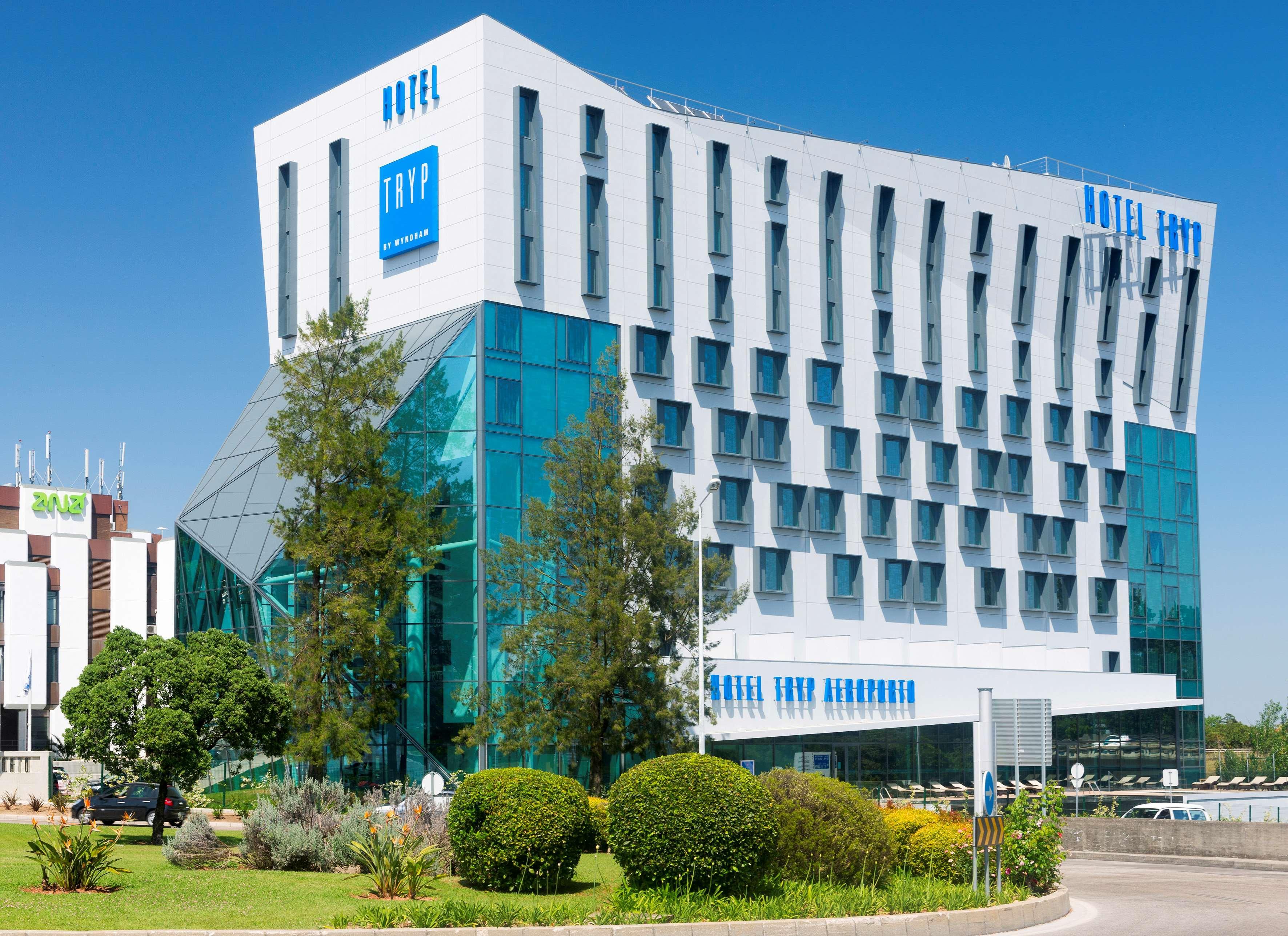 Hotel Meliá Aeroporto 4*