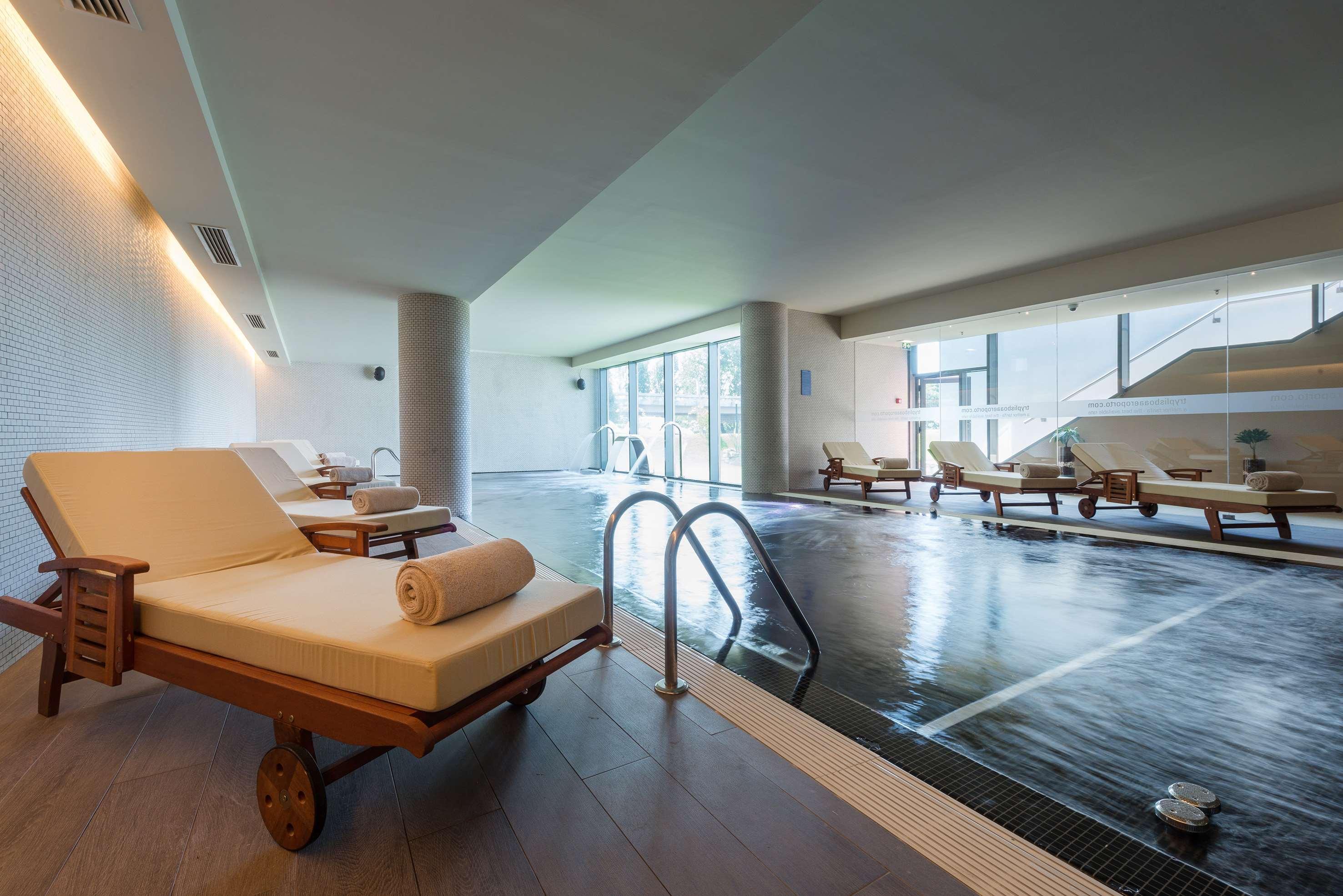 Meliá Aeroporto Hotel 4*