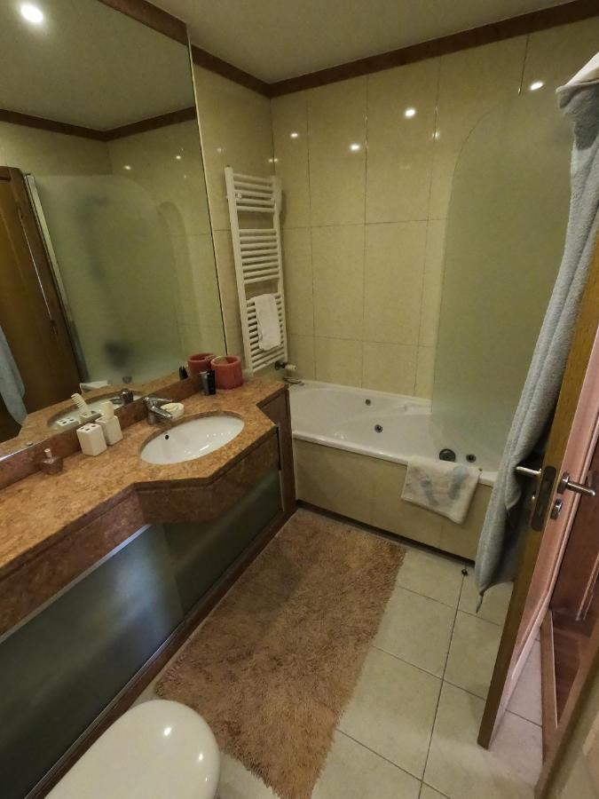 Lisbon, Modern T2 In Parque Nacoes, Apartamento Lisboa