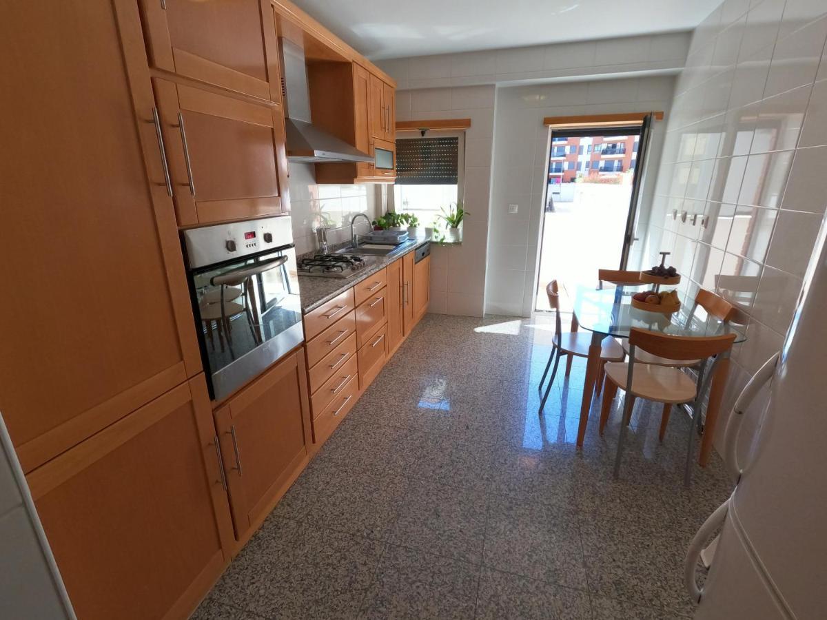 Lisbon, Modern T2 In Parque Nacoes, Apartamento Lisboa