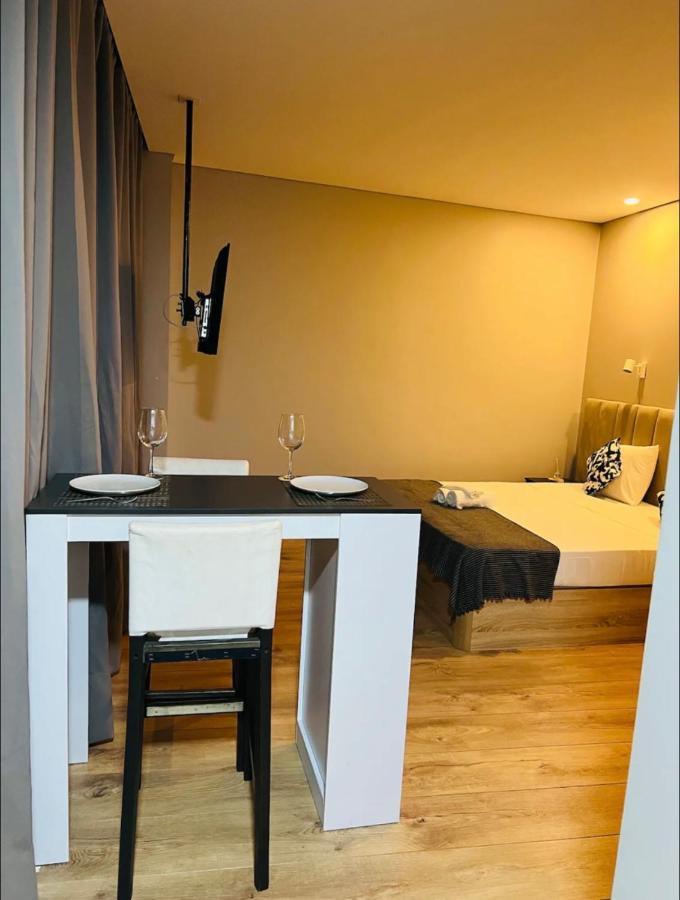 Sociedade Farmaceutica Homestay Lisbon