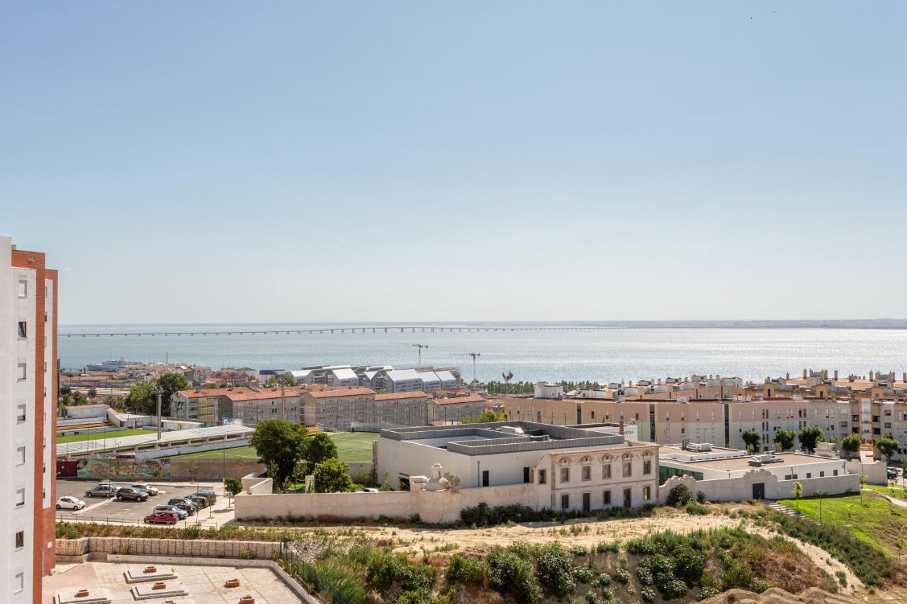 Apartment Joivy Sunny In Marvila Lisbon