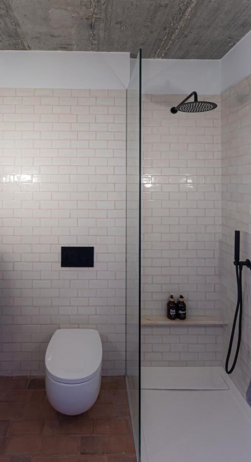 Columbano - Boutique Ensuites, Cokitchen & Parking * Lisboa