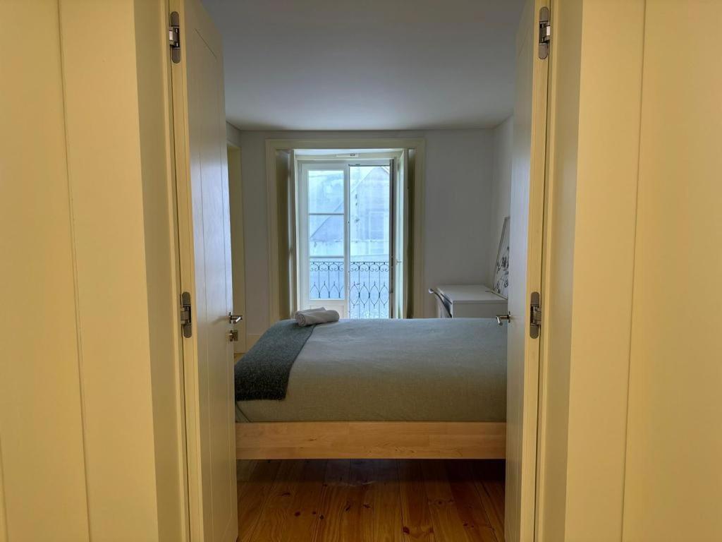 Quarto em Acomodações Particulares Luxuoso Quarto Com Banheiro Privativo No Centro De Lisboa