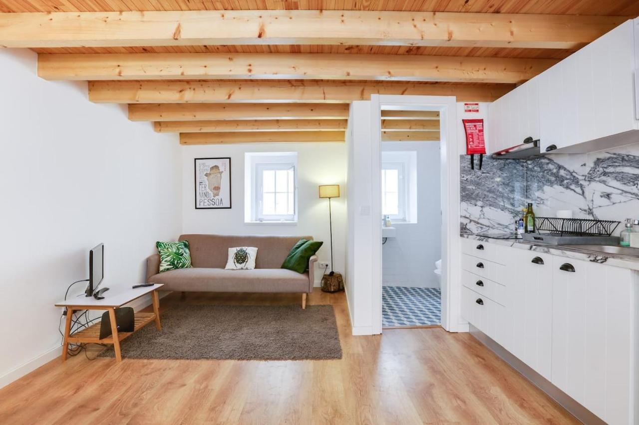 Classic Homes: Bright & In Belem Lisboa