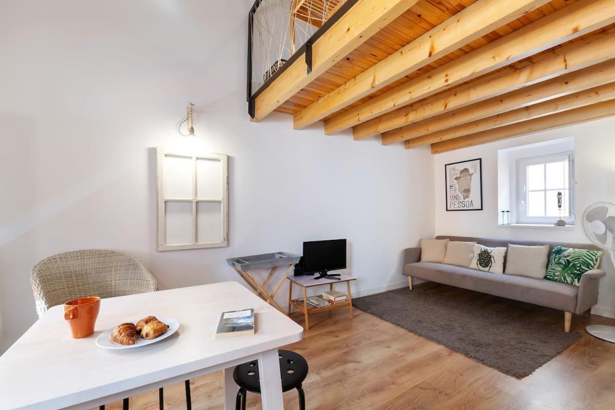 Classic Homes: Bright & In Belem Сasa de vacaciones