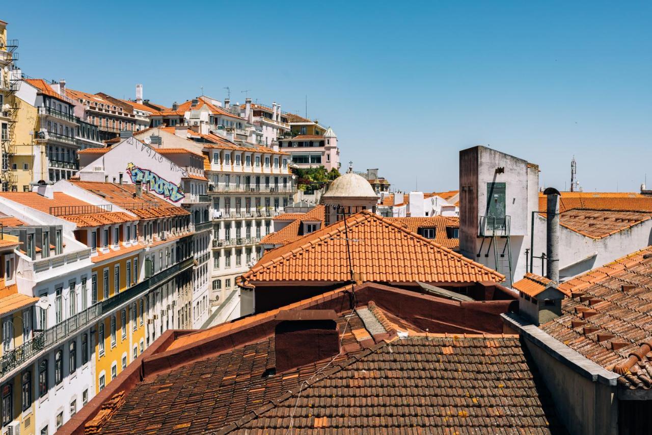 The House On The Pink Street In Lisboa
