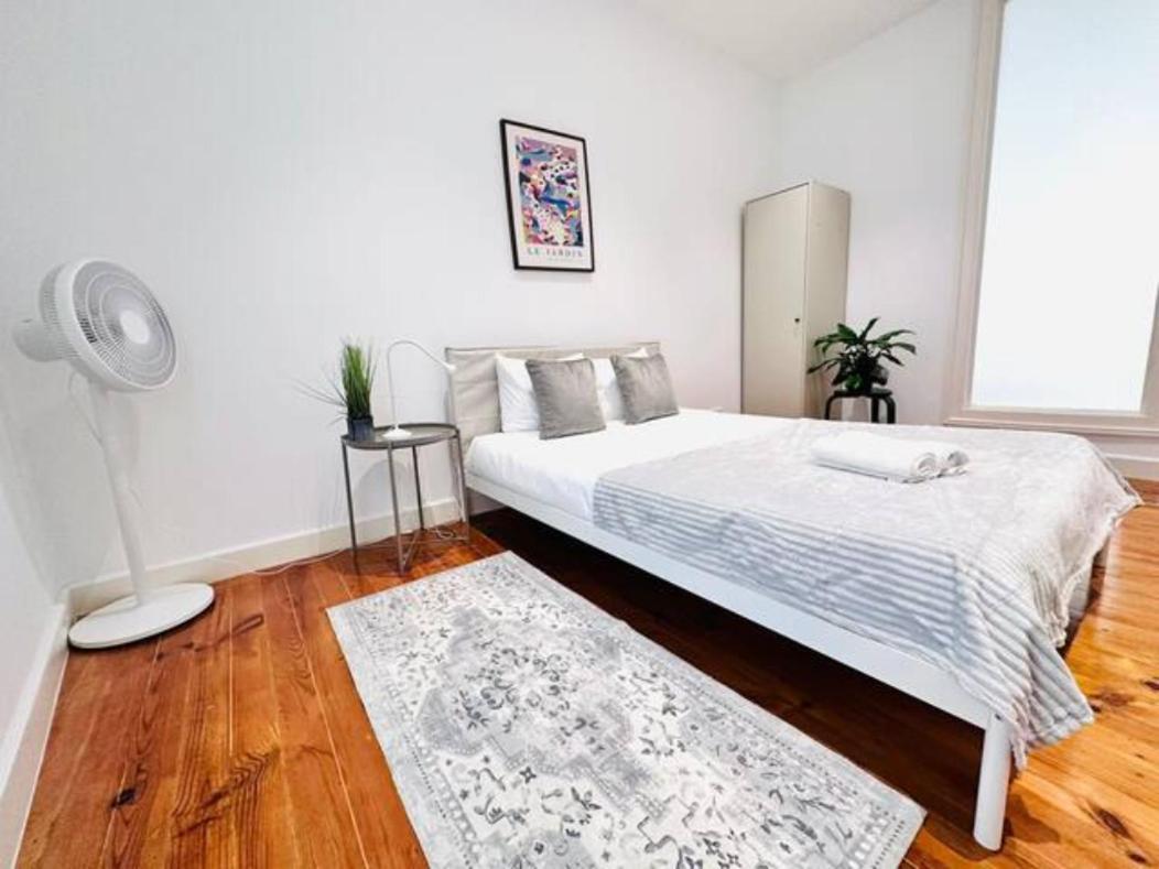 Large Flat Up 8pp Apartamento *