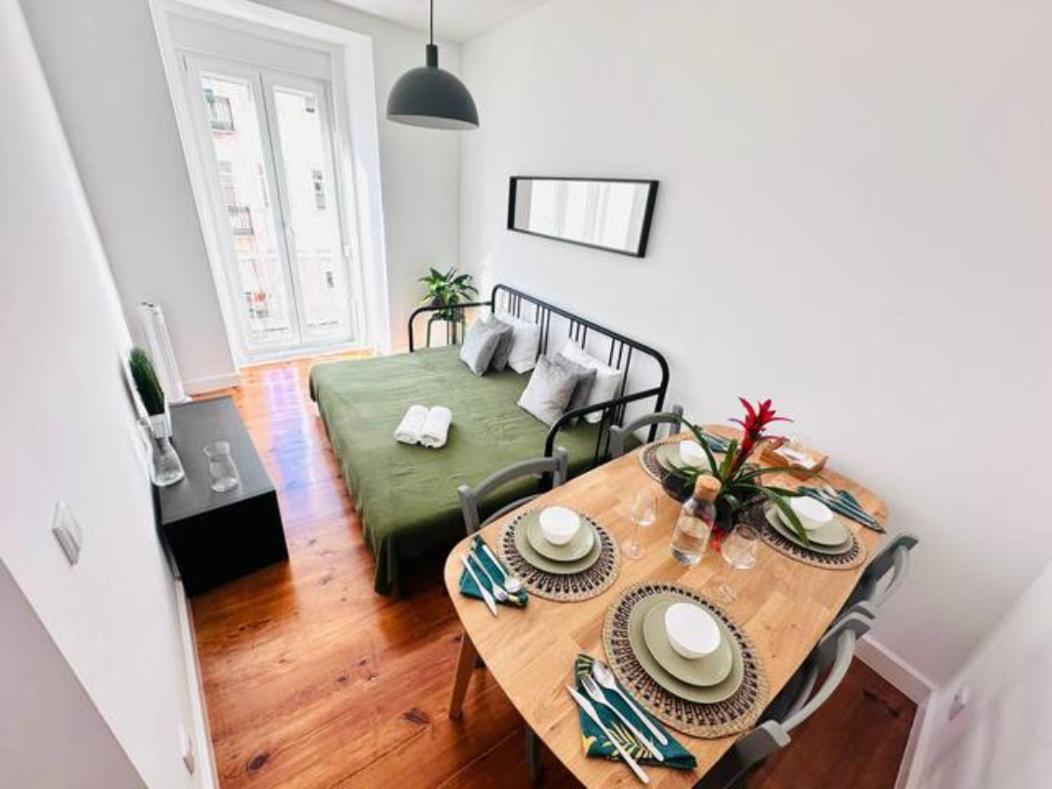 Large Flat Up 8pp Apartamento
