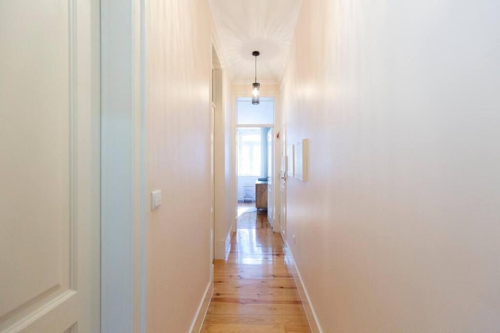 Ola - Campo Pequeno Apartamento *